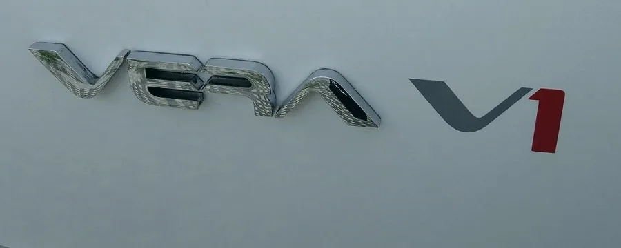 VERA V1 product badge